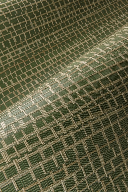 48070 (3)